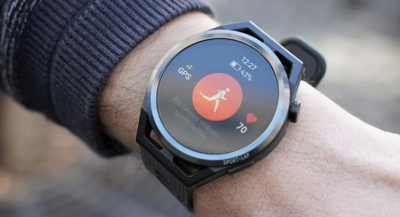 Обзор Huawei Watch GT Runner. Смарт-часы 2022 года