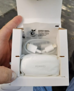 Комплектация Huawei FreeBuds SE