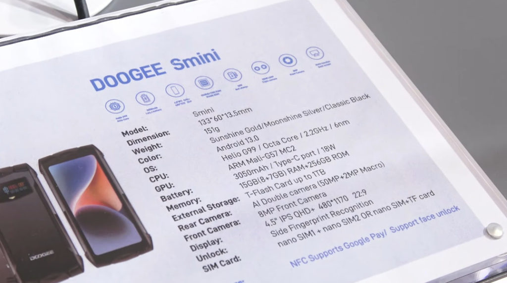 Обзор DOOGEE Smini - небольшой защищенный смартфон с задним дисплеем!